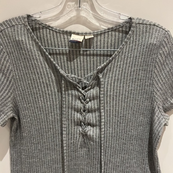 Roxy gray ribbed lace up dress. Size M - Picture 4 of 6